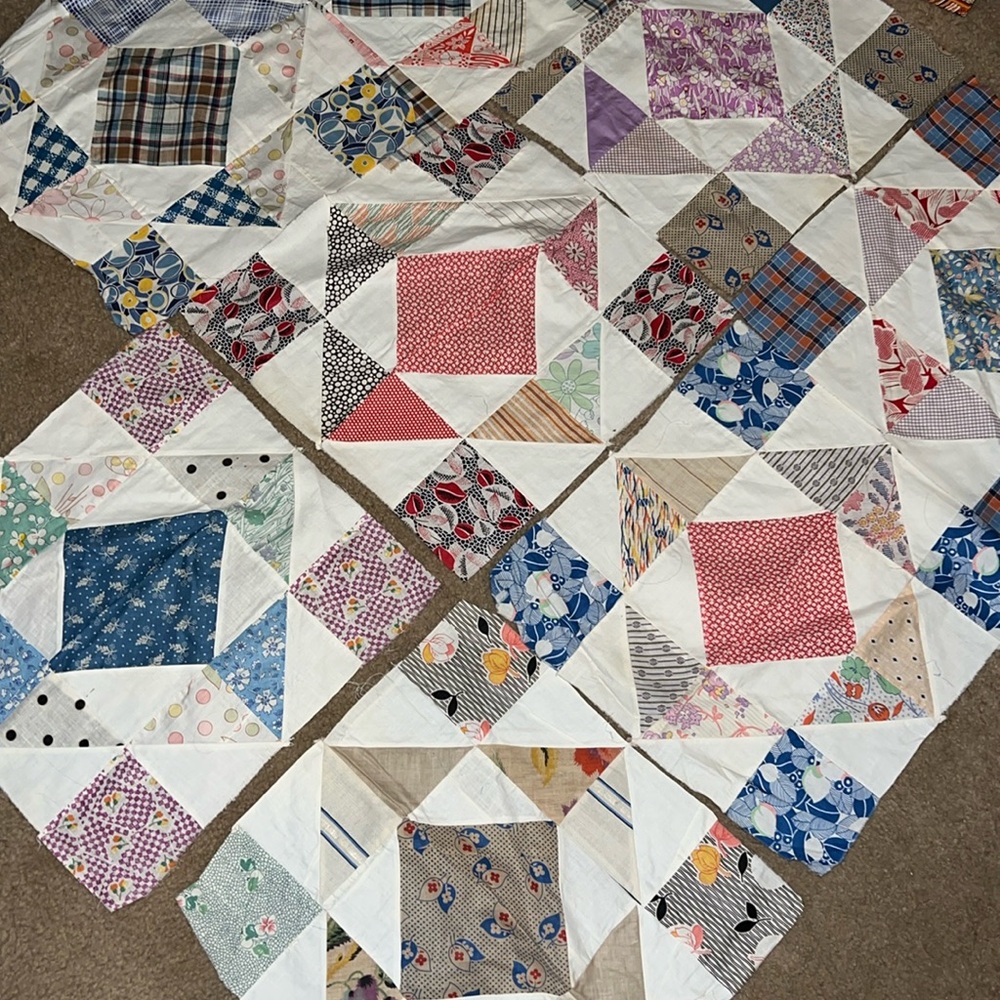 Lot 8 Vintage handmade quilt blocks 14.5” x 15”